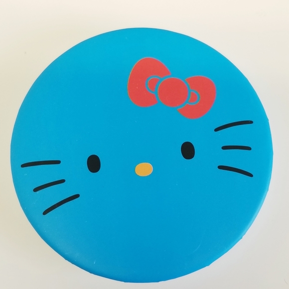 Hello Kitty Blue Compact Mirror New - Picture 2 of 8